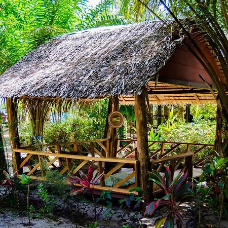 Sabai Sabai Beach Bungalows Ко Паям Екстериор снимка